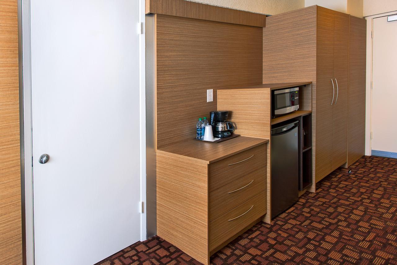 Royal Beach Palace - thumb 38