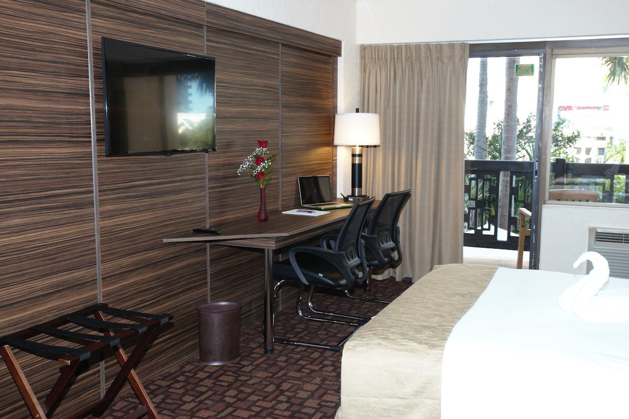 Royal Beach Palace - thumb 39