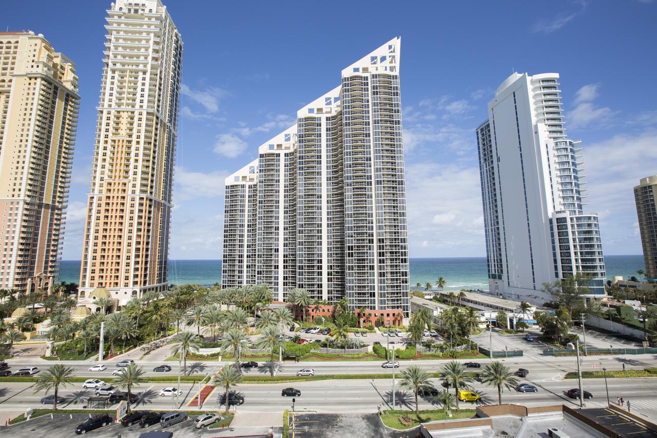 Apartment By Great Sunny Isles Lodging - thumb 24