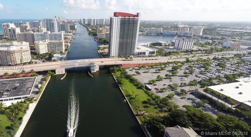 Stunning 2 Bedroom Bay Front Apt W/ Breathless View 1909 - thumb 35