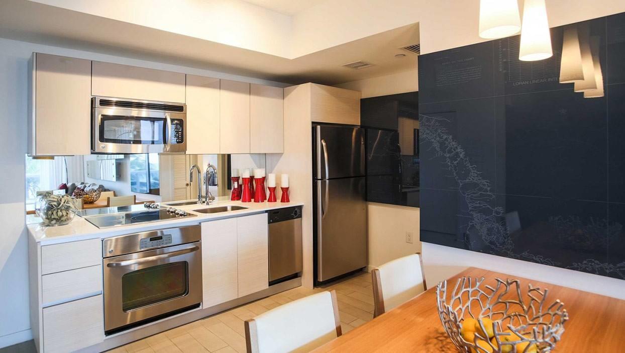 Stunning 2 Bedroom Bay Front Apt W/ Breathless View 1909 - thumb 12