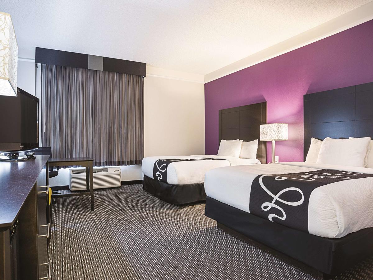 La Quinta Inn By Wyndham Miami Airport North - thumb 27