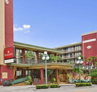 Ramada by Wyndham Hollywood Downtown - Accommodation Florida