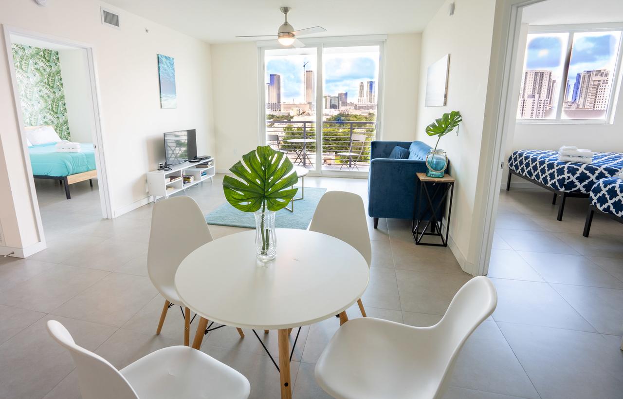 Outpost Miami Apartment Rentals With Heated Pool - thumb 1
