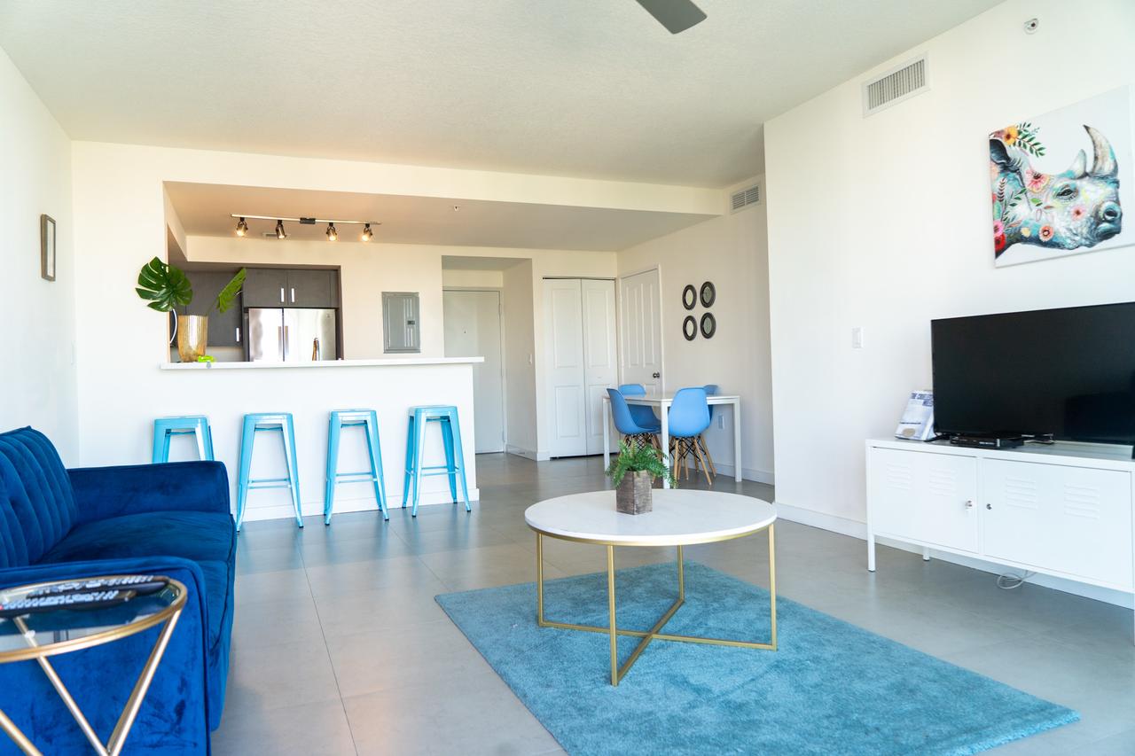 Outpost Miami Apartment Rentals With Heated Pool - thumb 15