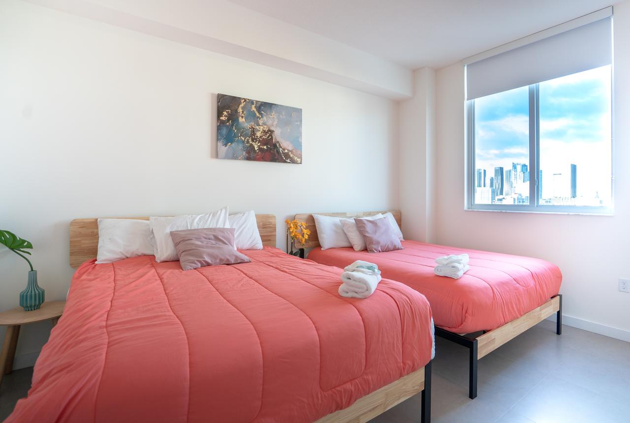 Outpost Miami Apartment Rentals With Heated Pool - thumb 11