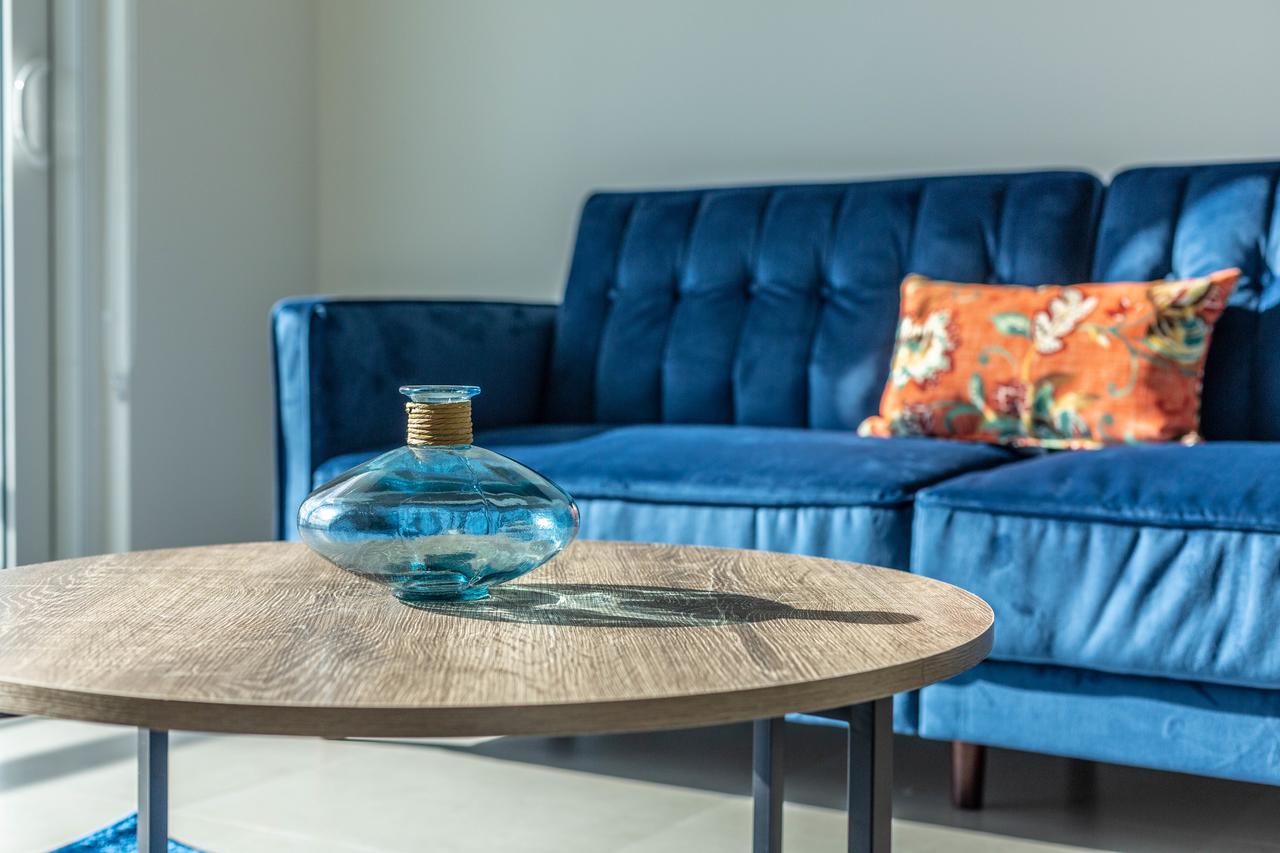 Outpost Miami Apartment Rentals With Heated Pool - thumb 4