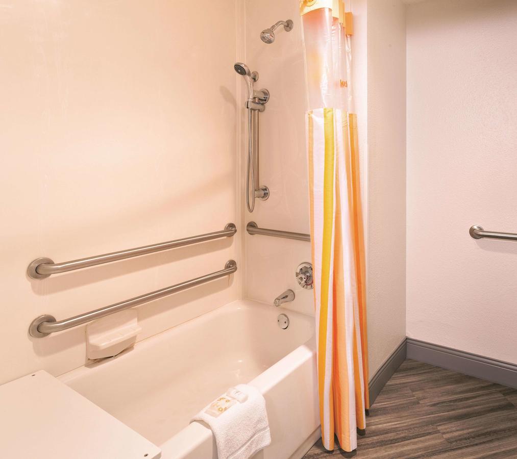 La Quinta By Wyndham Miami Airport East - thumb 16