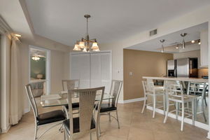 Regency Towers 703West (1 Bedroom)