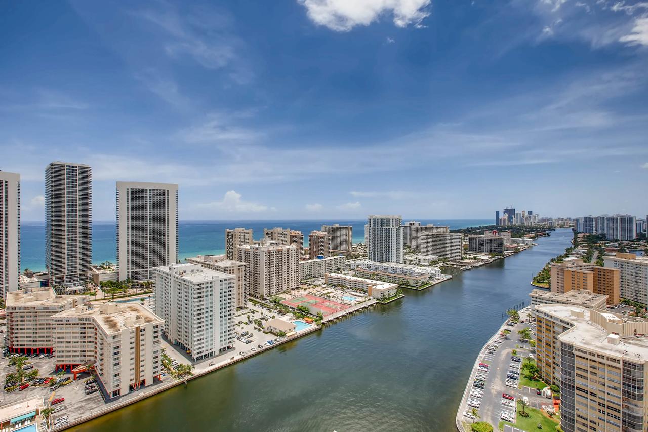 Hallandale Beach Apartments By 1stHomeRent - thumb 3