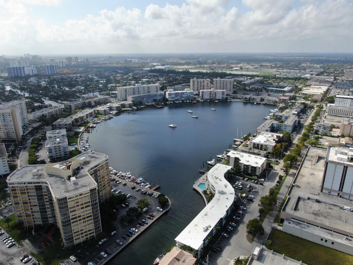 Hallandale Beach Apartments By 1stHomeRent - thumb 8