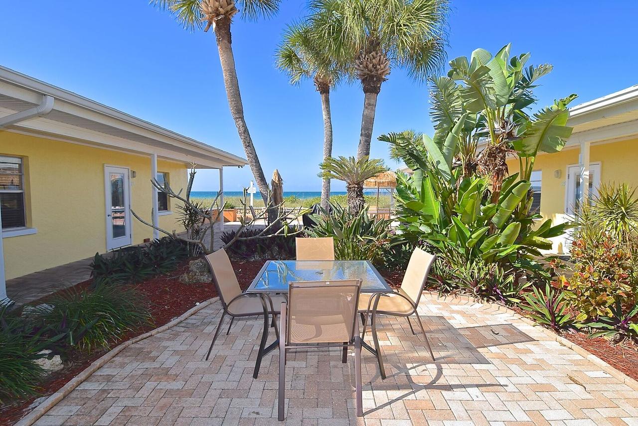 A Beach Retreat On Casey Key - thumb 0