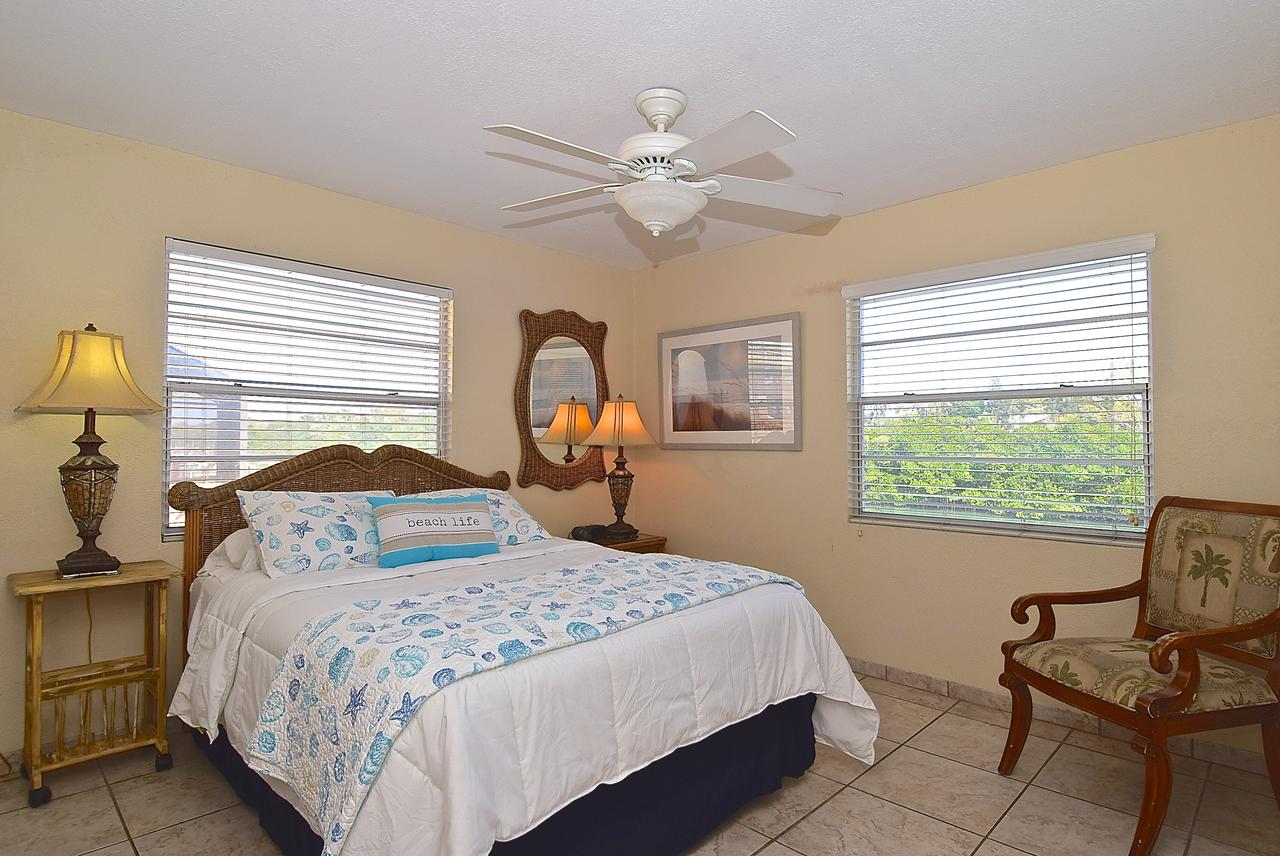 A Beach Retreat On Casey Key - thumb 43