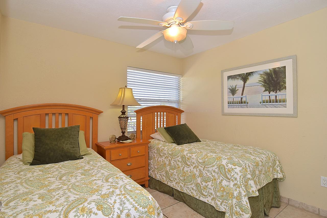 A Beach Retreat On Casey Key - thumb 44