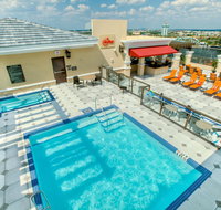 Ramada Plaza Suites Universal Studios - Accommodation Florida