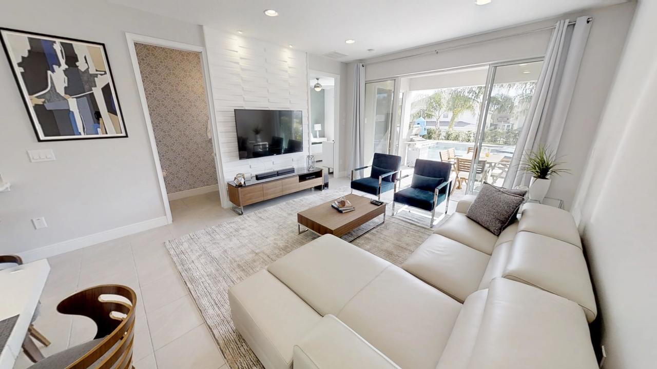 6 Bedroom Vacation Home With Pool (1865) - thumb 16