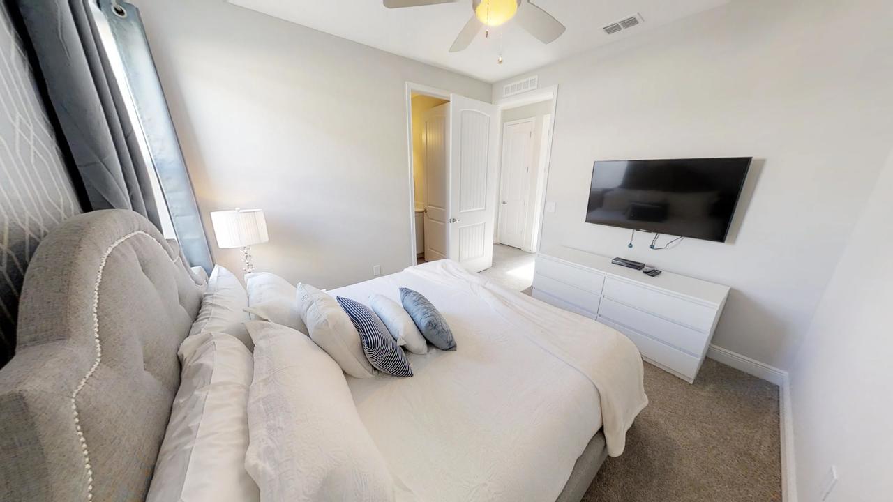 6 Bedroom Vacation Home With Pool (1865) - thumb 43