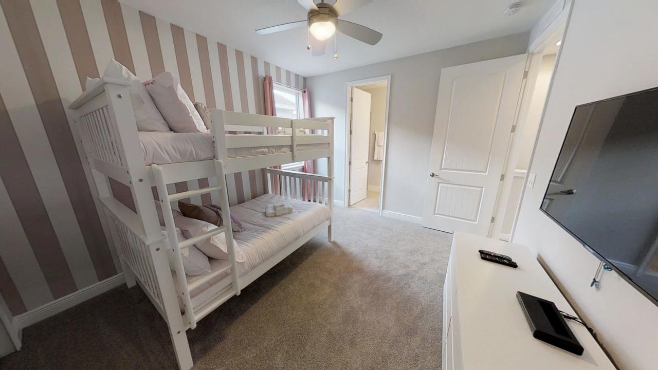 6 Bedroom Vacation Home With Pool (1865) - thumb 39