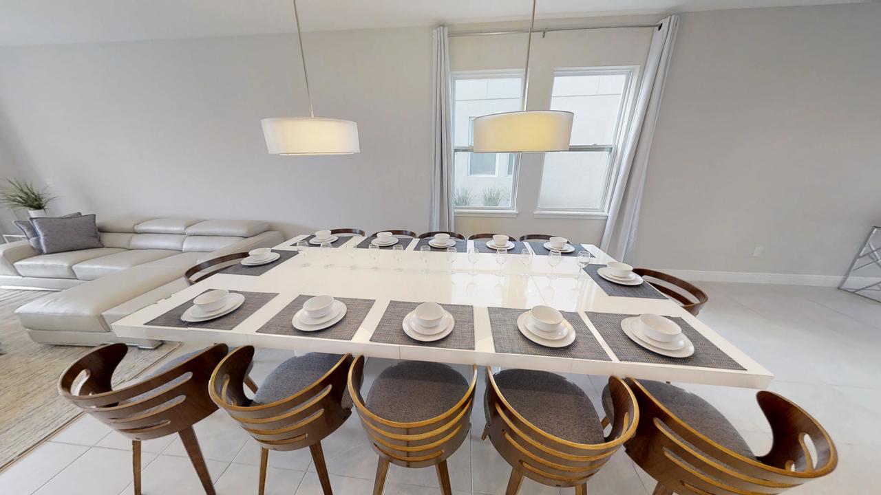 6 Bedroom Vacation Home With Pool (1865) - thumb 11