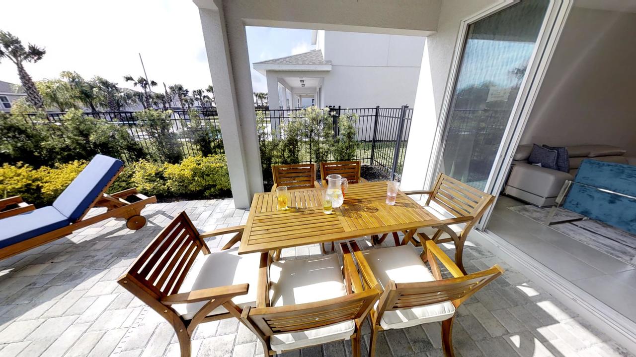 6 Bedroom Vacation Home With Pool (1865) - thumb 24