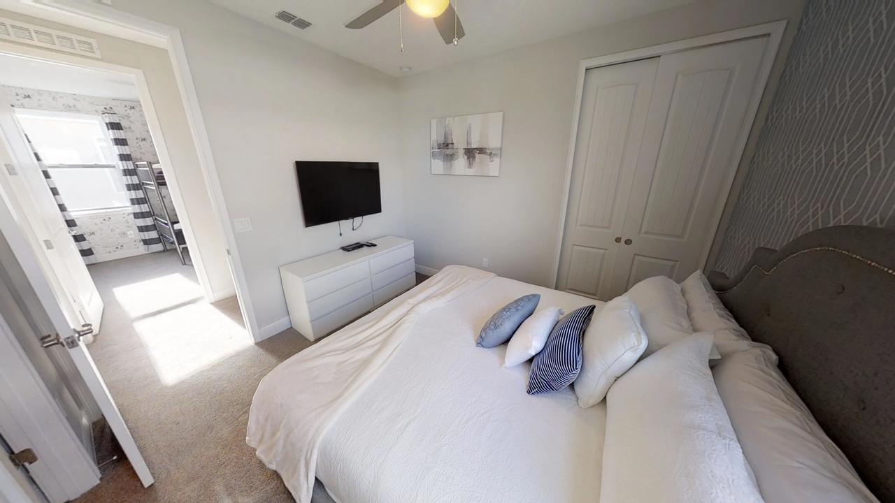 6 Bedroom Vacation Home With Pool (1865) - thumb 42