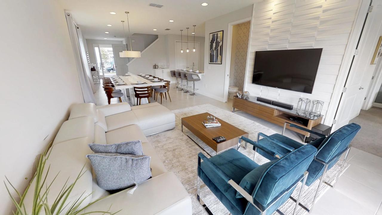 6 Bedroom Vacation Home With Pool (1865) - thumb 0