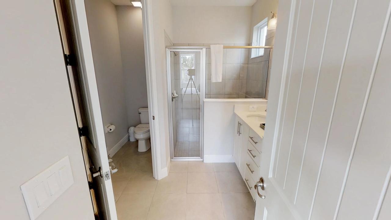 6 Bedroom Vacation Home With Pool (1865) - thumb 21