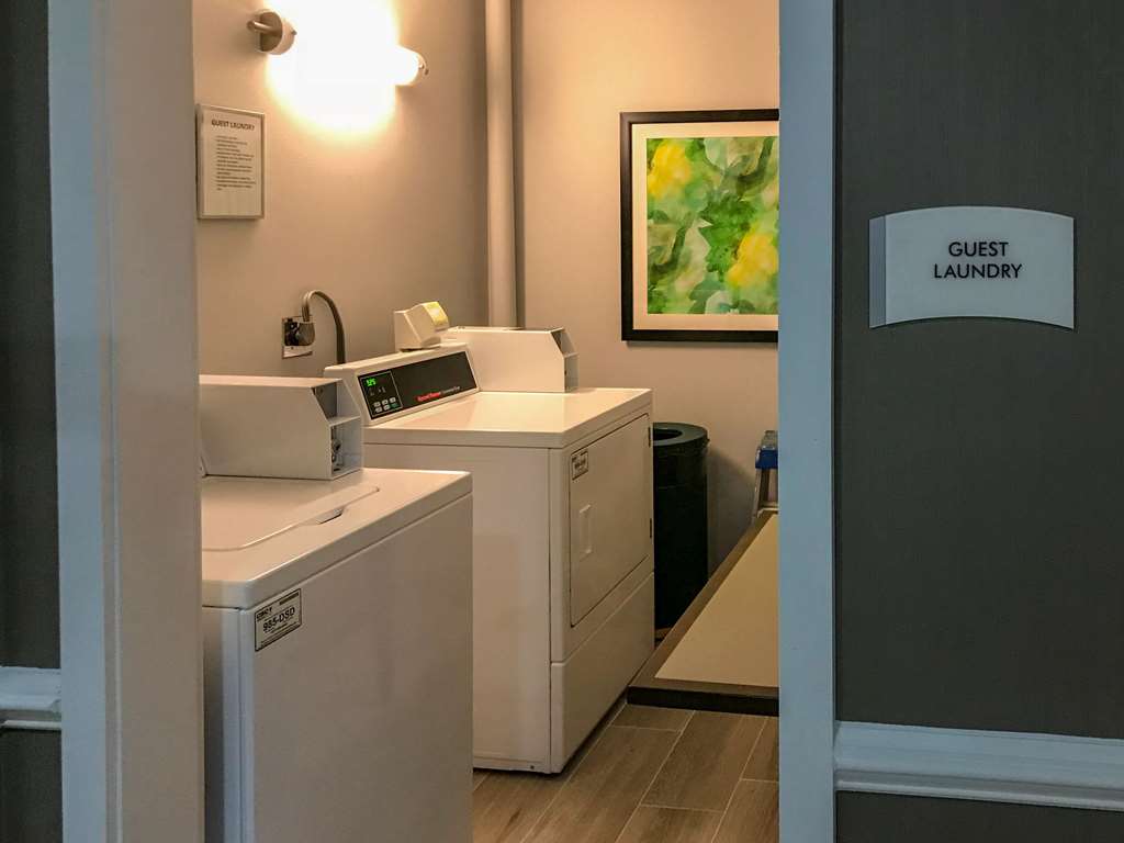 Quality Inn - thumb 17