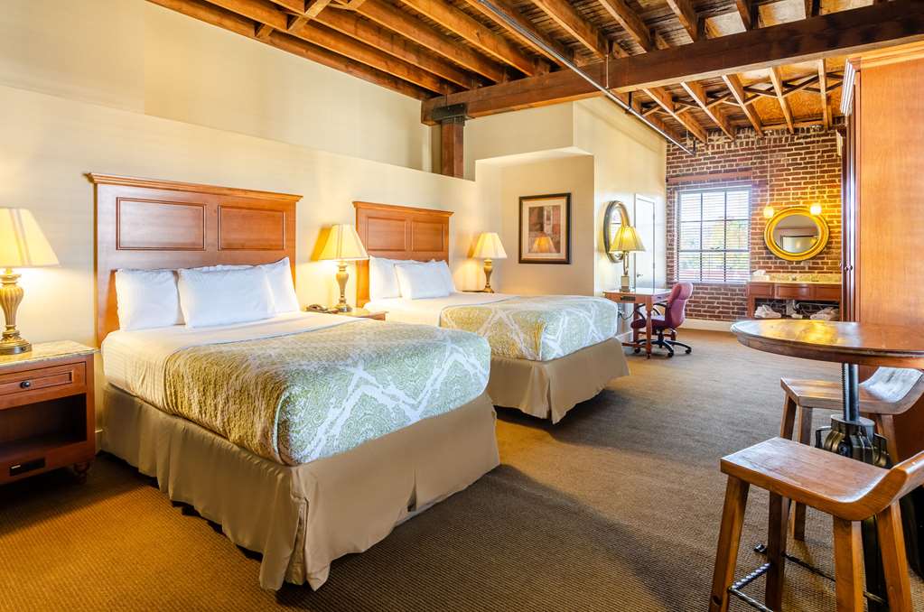 Jackson Park Inn - thumb 6