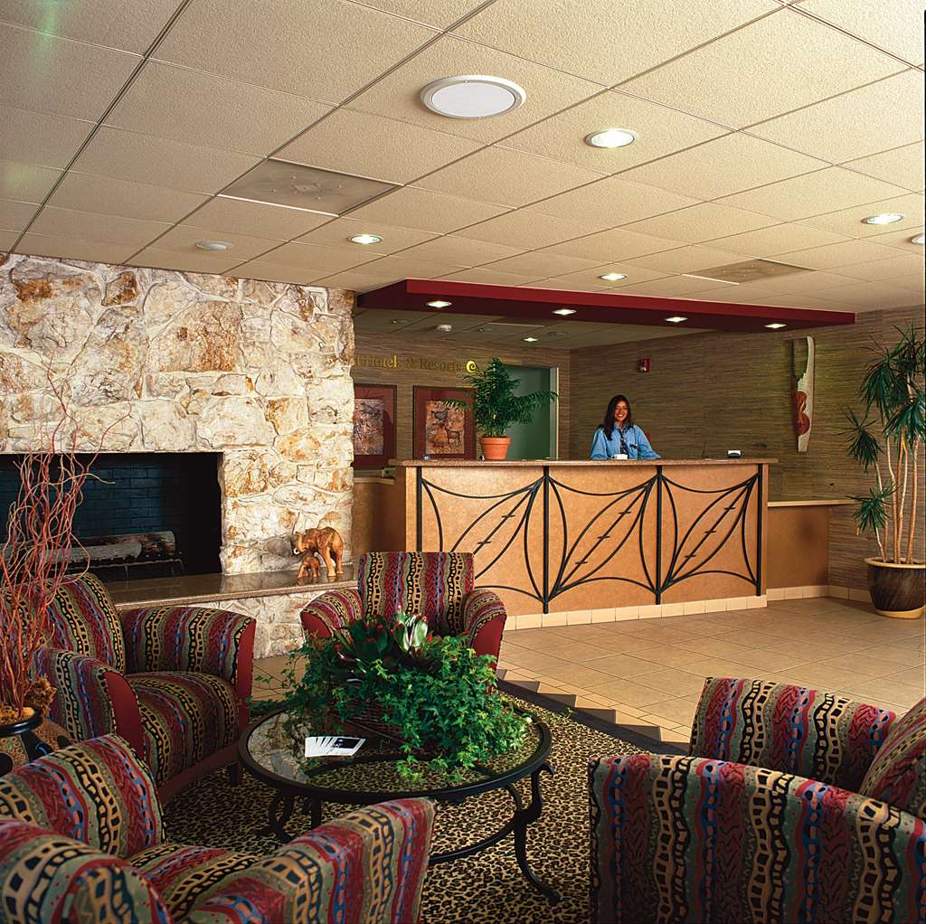 Safari Inn, A Coast Hotel - thumb 4