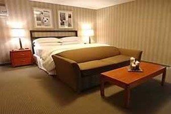 7 Springs Inn & Suites - thumb 7