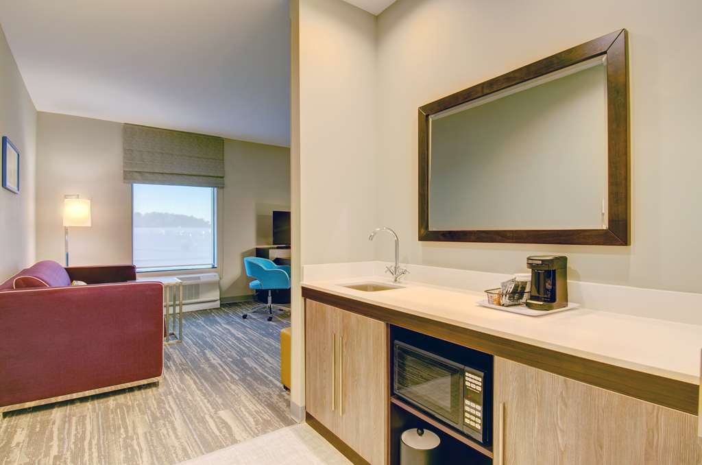 Hampton Inn & Suites Boston/Stoughton - thumb 16