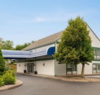 Baymont by Wyndham North Dartmouth - Accommodation Florida