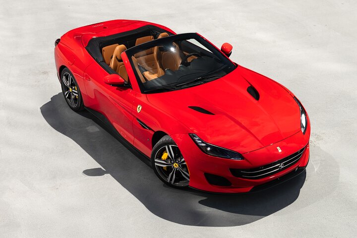 Ferrari California T - Supercar Driving Experience In Orlando, FL - thumb 2