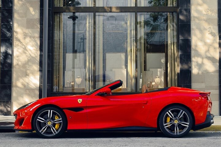 Ferrari California T - Supercar Driving Experience In Orlando, FL - thumb 3