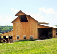 Amish Community Visitswimming Hiking  lite lunch Winetasting - Accommodation Florida