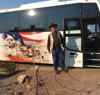 Mount Rushmore  Black Hills Tour Including 2 meals  a Music Variety Show - Accommodation Florida